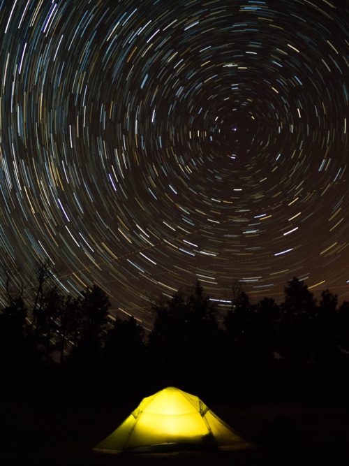 キャンプ、星空の写真