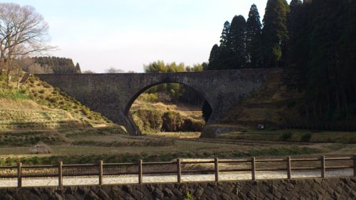 通潤橋