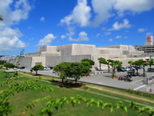 沖縄県立美術館・博物館 